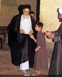 مقایسه مجلس شاه و مجلس جمهوری اسلامی‌