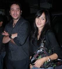 Richa novisha was born on november 6, 1985 in bogor, indonesia. Richa Novischa Abadikan Nama Anak Lewat Tato