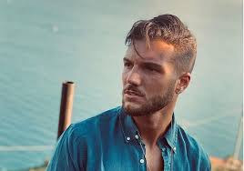 Ospite a rtl 102.5 news, nella rubrica trends&celebrities, il giovane ha così rivelato alcuni retroscena su ciavy maliokapis, con cui sembra avere avuto diversi scontri. Chi E Alessandro Basciano Tentatore A Temptation Island Ed Ex Corteggiatore A Uomini E Donne