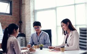 Tips mengatasi kecemasan saat wawancara kerja dan cara interview yang baik agar diterima. 12 Pertanyaan Interview Tersulit Dan Cara Menjawabnya
