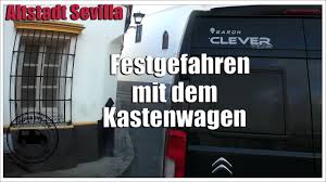 Buche deine gepäckaufbewahrung in sevilla,sevilla altstadt mit radical storage (ehemals bagbnb). Abenteuer Im Kastenwagen Festgefahren Sevilla Altstadt Andalusien Spanien Youtube