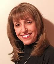 Lenore Shapiro's Instagram, Facebook & TikTok