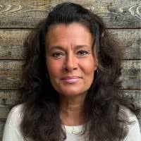 14300+ "Leila ................." profiles