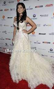 Maybe you would like to learn more about one of these? City Girl Diaries The Love For Sparkling Wedding Gowns Gowns Wedding Gowns Beautiful Dresses