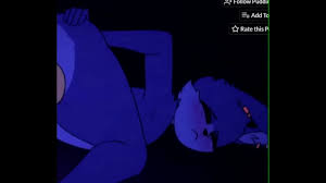 Bonnie gets fucked by a giant dick - XNXX.COM