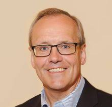 WEO Tenerife spikerlarimiz bilan tanishing