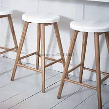 Anda bisa membuat desain gambar/ sketsa sendiri atau gambar dari majalah, buku, ataupun internet. Barstool Dudukan Cat Putih Kaki Kayu Jati Indo Kursi Mebel Jepara