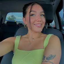 Brooke Mccormack's Instagram, Twitter & Facebook