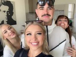 Robyn Snow-clements (@robynsnowclements_) • Instagram photos and videos