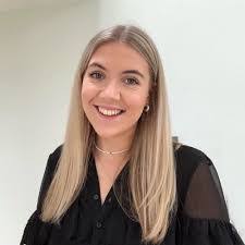 Lucy Holland's Instagram, Twitter & Facebook