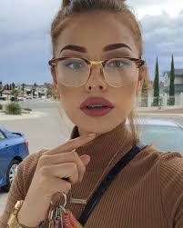 Lashawn Bryant's Instagram, Twitter & Facebook