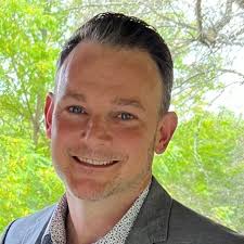 Has anyone seen a grey Ford Taurus at 4am?