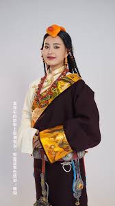 Khampa dress Tibetan clothing ...
