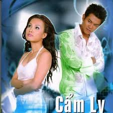 Sau khi nhóm tan rã, anh kết hợp cùng ca sĩ. Nhá»¯ng Ca Khuc In Ä'áº­m Dáº¥u áº¥n Cá»§a Van Quang Long TrÆ°á»›c Khi Qua Ä'á»i