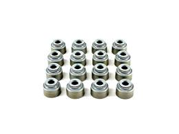 Any brand of 10w40 synthetic gasoline engine oil is good for your 2000 toyota camry v6 with 129,000 miles. 2000 Toyota Camry 2 2l Valve Stem Oil Seal Set Vss935 E79