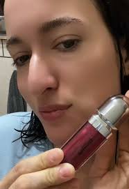 Donna Michelle Lip Gloss Plum