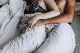 Kisah tersembunyi istri boss dengan karyawannya rekap film secret in bed with my boss (2020). I Am Having Sex With My Son In Law And Do Things With Him I Ve Never Dreamed Of