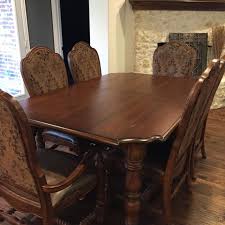 Choose from 2 authentic bernhardt dining room tables for sale on 1stdibs. Find More Bernhardt Dining Table With 6 Chairs Have Had About 12 Years But Have Only Used It A Handful Of Times As It Was In Our Formal Dining Room For Sale