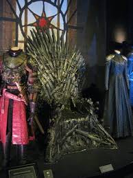 Après avoir conquis barcelone, une exposition consacrée à votre série favorite débarque bientôt à paris. Crane De Dragon Photo De Parc Des Expositions Porte De Versailles Paris Tripadvisor