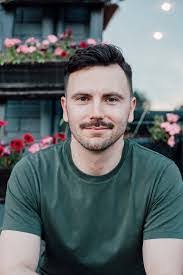 Brian Langille's Instagram, Twitter & Facebook