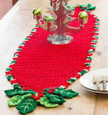 Holiday Holly Crochet Table Runner Christmas Crochet Patterns Free Crochet Xmas Holiday Crochet