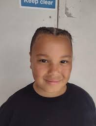 Hi Im looking for help if anyone knows who does this. My daughter had a  dance show June last year and had to have her hair double french plaited.  She's got a