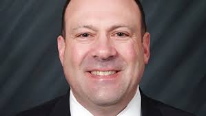 Independent RIAs Join Forces to Take On the Big Trust Companies