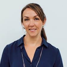 Leah Lang's Instagram, Twitter & Facebook