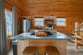 Our luxury cabins are just minutes away from popular natural attractions and travel hot spots including old man's cave, cedar falls, ash cave and conkles hollow. Family Friendly Hocking Hills Cabin Close To Caves W Wifi South Bloomingville Updated 2021 Prices