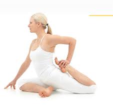 5 exercices d'étirement des quadriceps. Postures De Yoga Pour Optimiser Vos Courses Je Cours Qc