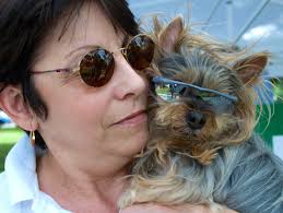 Animal attraction Psychic medium says she can communicate with pets