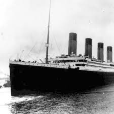 On 10 april 1912, the titanic commenced her maiden voyage from southampton, england, to new york, with 2,227 passengers and crew aboard. Titanic Wurde Ein Feuer Dem Schiff Zum Verhangnis Stern De