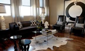 ديكور اليوم A Twitter تنسيق الكنب مع ألوان الحائط والسجاد في بيت العمر الوان مميزة ديكور اليوم الرياض دبي جدة