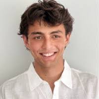 Daniel Fruchter's Instagram, Twitter & Facebook