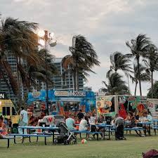 Food trucks Tuesdays at Haulover Park — Restaurant food truck in Miami Beach, Florida
