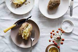 How to Bake a Potato Like a Pro - Best Baked Potato Recipe