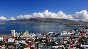 Podróż po wyspie lodu robert makłowicz rozpoczyna w jej stolicy, jednocześnie najstarszej osadzie na makłowicz w podróży. Hd Wallpaper Ciudad Europa Islandia Reykjavik Water Architecture Building Exterior Wallpaper Flare