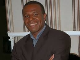 Motorista esfaqueado que bateu em árvore morre no hospital em Aquidauana