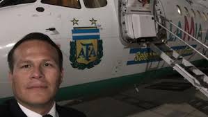 Pilot of doomed plane told Colombia controllers he had 'no fuel' before  crash