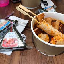 It's been announced that the outlet near the wangsa maju lrt station will open on 16th october (monday). Family Mart Wangsa Maju Supermarket In Desa Setapak