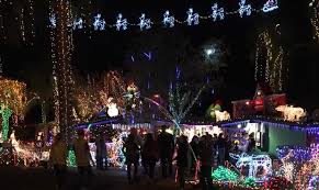 All the prep is done before we attend christmas eve service. Phoenix S Christmas Lee Reviving Light Display A Year After City Pulled Plug