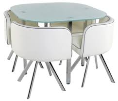 Le bois quant à lui vous apportera sobriété et classe tout en donnant de la chaleur à votre intérieur. But Table Chaise Verre