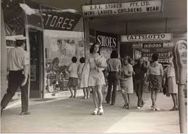 Shoppers Outside Bpf Stores In The Mid 1970s Melbourne Victoria Historical Photos Photo