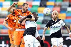 وجه أسطورة كرة القدم الإيرانية، علي دائي، رسالة تهنئة مؤثرة إلى النجم البرتغالي كريستيانو رونالدو، بعد معادلته لرقم دائي القياسي في عدد الأهداف على المستوى الدولي مع المنتخبات. Ø¨Ø§Ù„ØµÙˆØ± Ø±ÙˆÙ†Ø§Ù„Ø¯Ùˆ ÙŠÙ†Ù‚Ø° ÙŠÙˆÙÙ†ØªÙˆØ³ ÙˆÙŠØ¬Ø¯Ø¯ Ø£Ù…Ù„ Ø§Ù„ØªØ£Ù‡Ù„ Ø§Ù„Ø£ÙˆØ±ÙˆØ¨ÙŠ