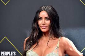 Aug 02, 2021 4:53 pm. Kim Kardashian Says Her Family Isn T Pushing Unrealistic Beauty Standards Instyle
