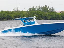 She can cruise at a maximum speed of 65.0 kn while carrying 20 guests on board. Midnight Express Powerboat Customized For A Paraplegic Power Motoryacht