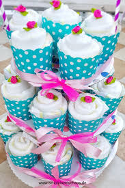 Hallo Baby Windel Cupcakes Geschenk Zur Geburt Simplylovelychaos Geschenke Zur Geburt Basteln Geschenke Zur Geburt Madchen Geschenke Zur Geburt