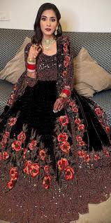 Soft net with lace border, work : Gowns Buy Designer Indian Gowns For Women Online At Best Price