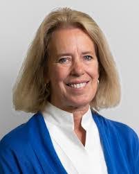 Beth Marchant's Instagram, Twitter & Facebook