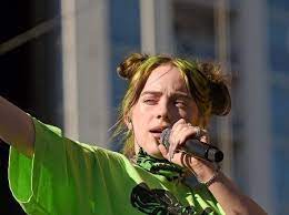 Escolha músicas simples no início. 4 Coisas Que Voce Talvez Nao Saiba Sobre Billie Eilish O Fenomeno Adolescente Da Musica 27 01 2020 Uol Entretenimento
